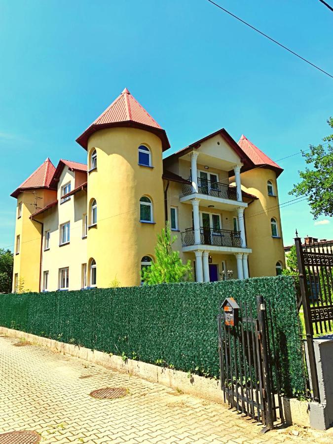 The Castle Suites & Apartment - Free Parking - (Adults Only) Krakau Exterior foto