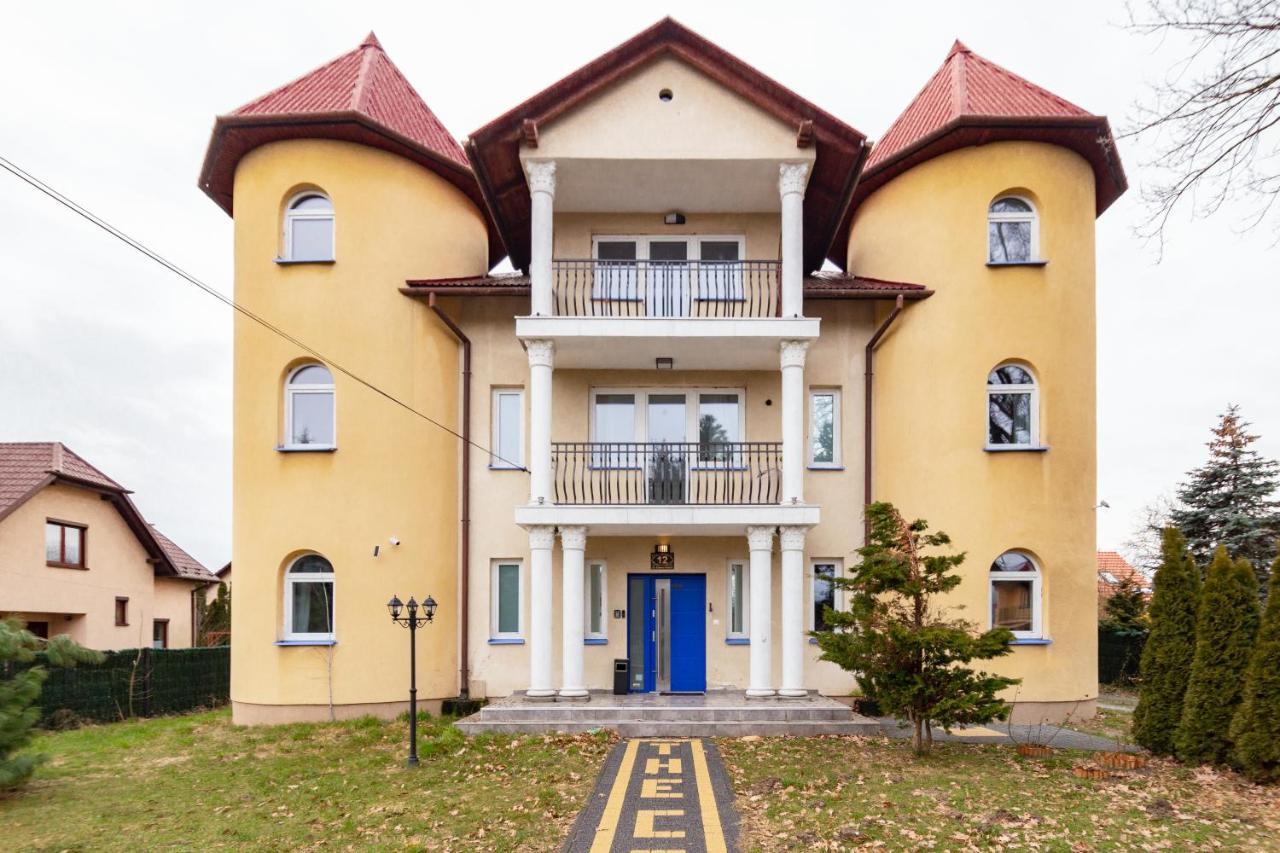 The Castle Suites & Apartment - Free Parking - (Adults Only) Krakau Exterior foto