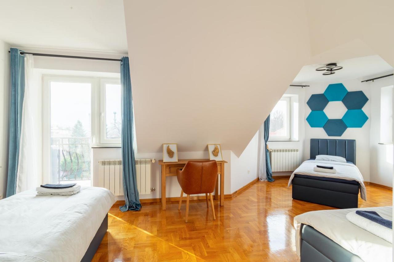 The Castle Suites & Apartment - Free Parking - (Adults Only) Krakau Exterior foto