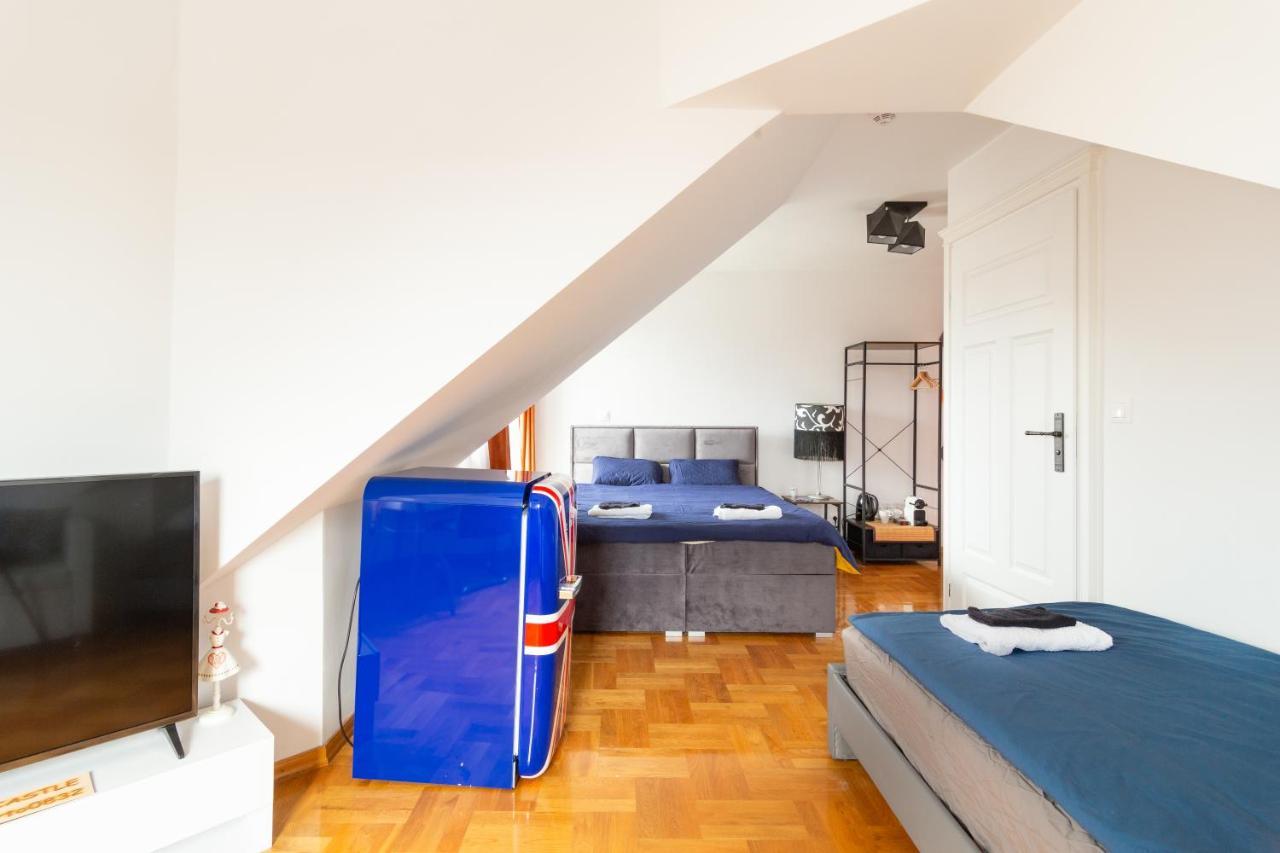 The Castle Suites & Apartment - Free Parking - (Adults Only) Krakau Exterior foto