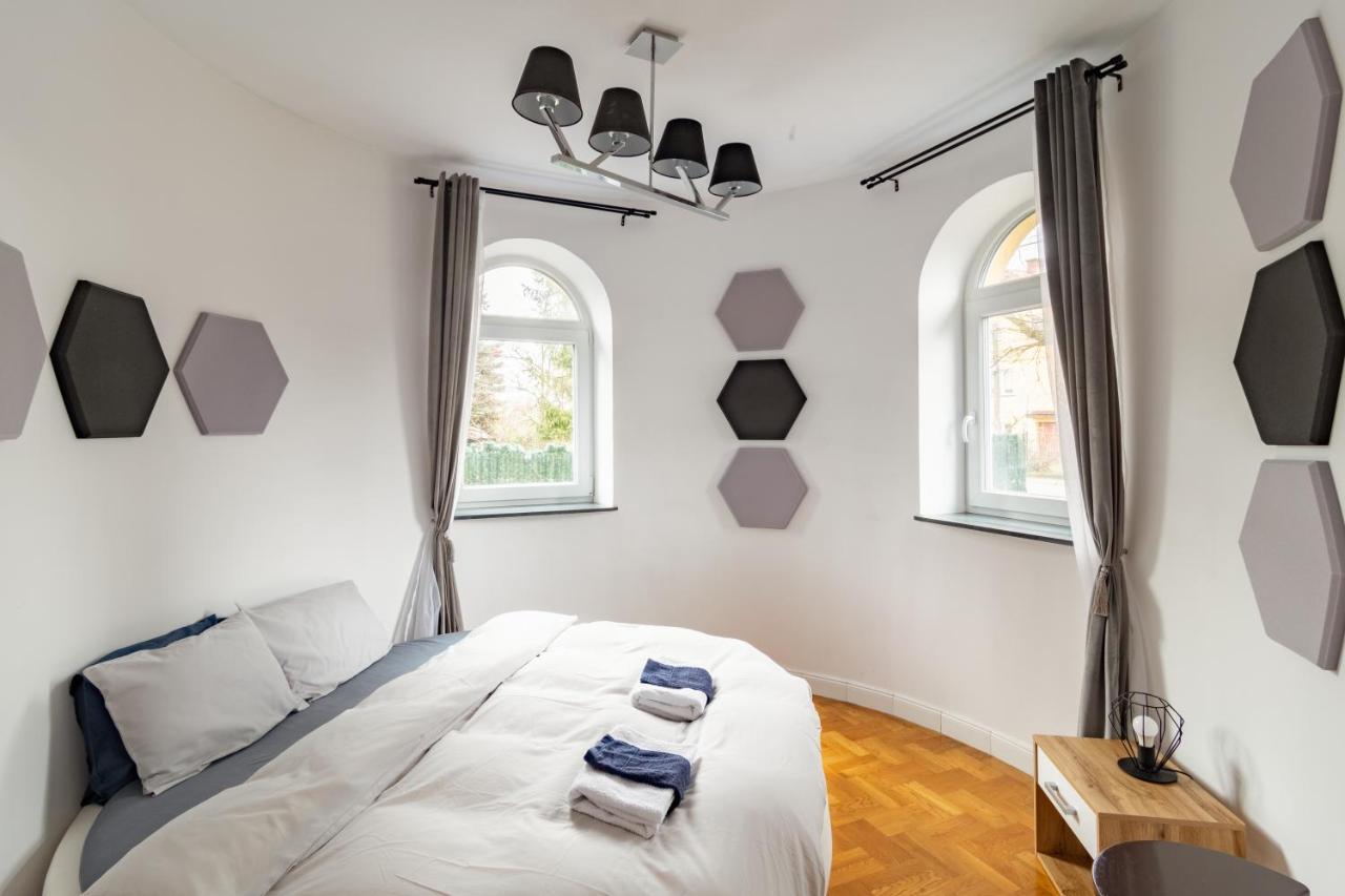The Castle Suites & Apartment - Free Parking - (Adults Only) Krakau Exterior foto