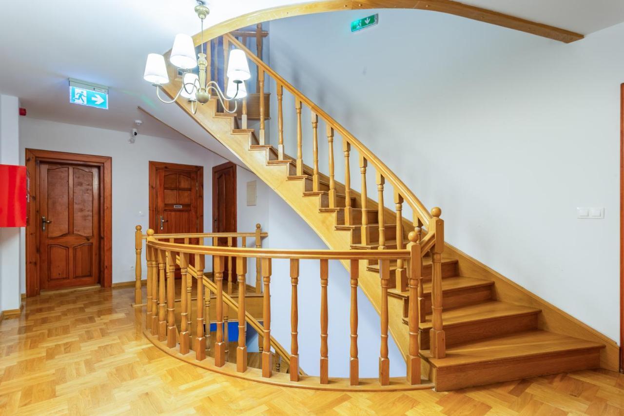 The Castle Suites & Apartment - Free Parking - (Adults Only) Krakau Exterior foto