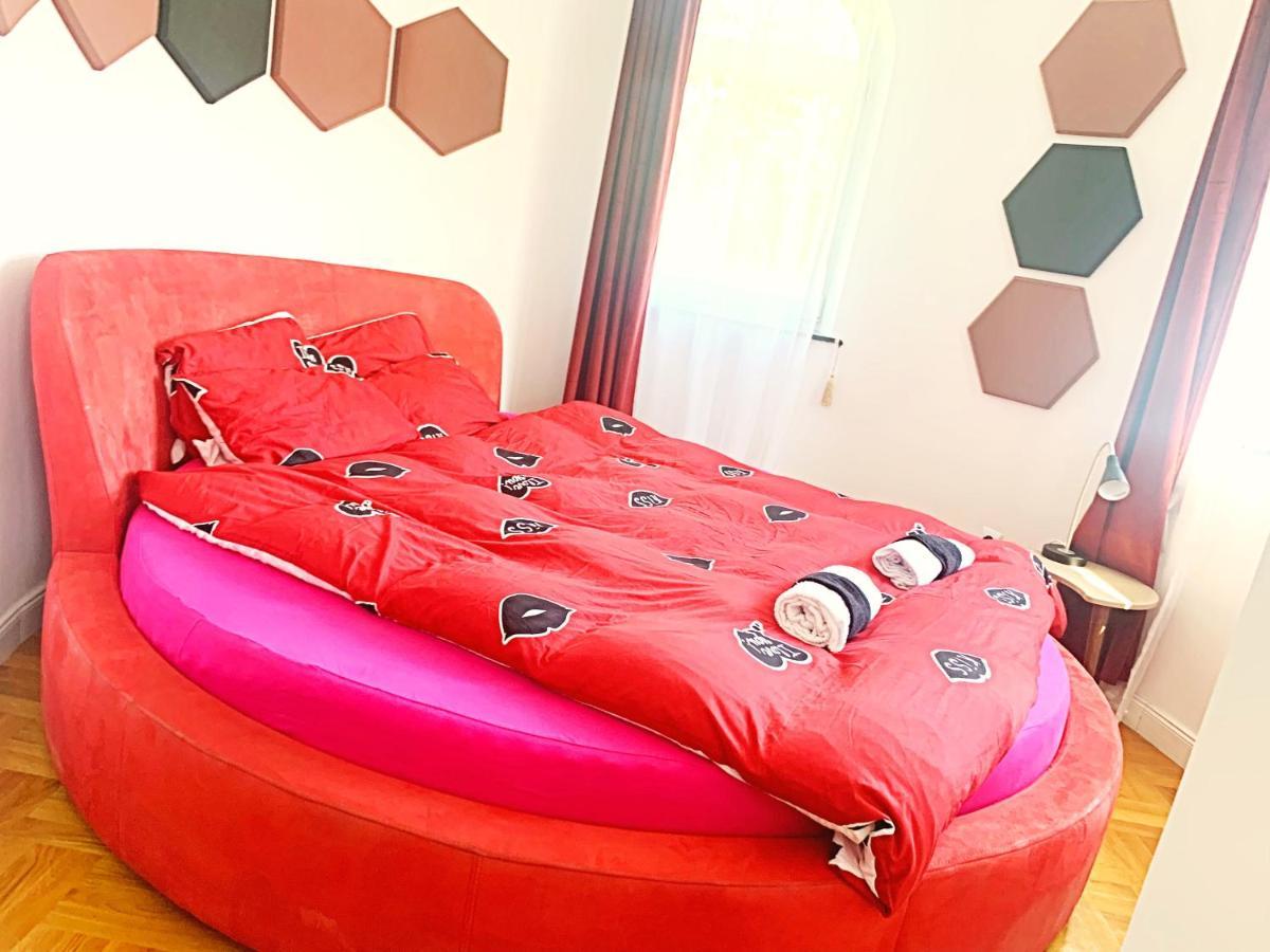 The Castle Suites & Apartment - Free Parking - (Adults Only) Krakau Exterior foto